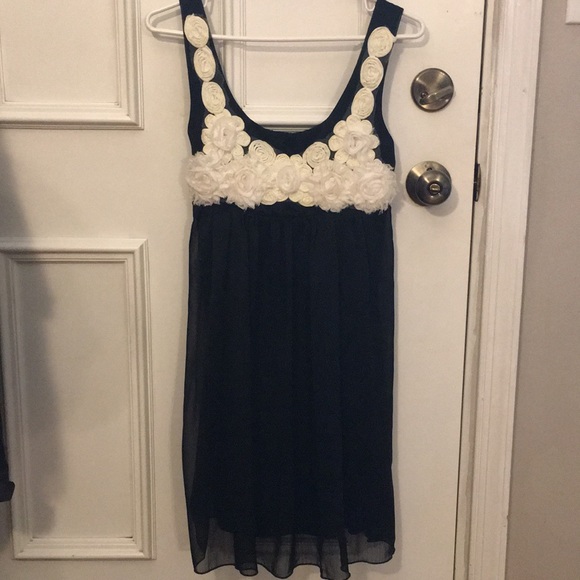 Vintage Anthropology Babydoll Cut Dress - Picture 4 of 6